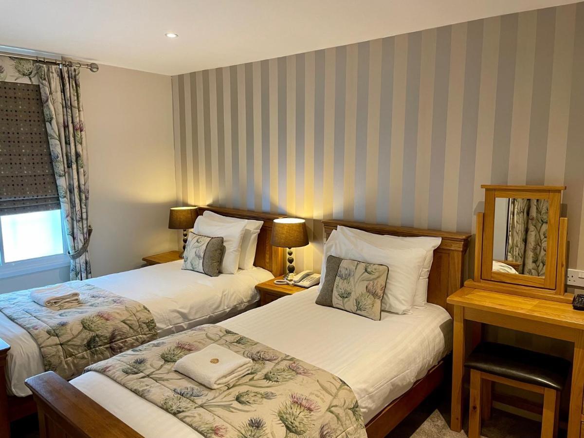 Glen Clova Hotel & Luxury Lodges Millton of Clova Eksteriør bilde