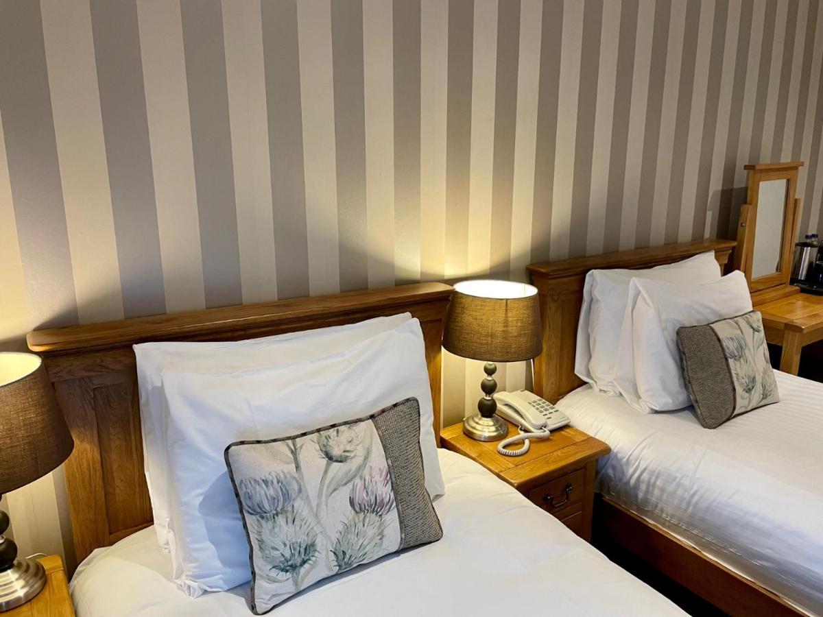 Glen Clova Hotel & Luxury Lodges Millton of Clova Eksteriør bilde
