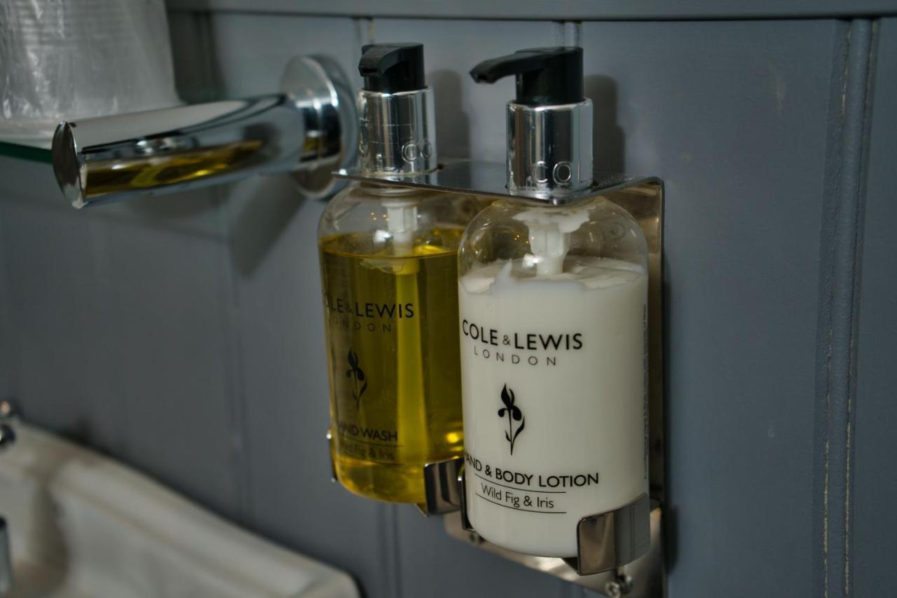 Glen Clova Hotel & Luxury Lodges Millton of Clova Eksteriør bilde