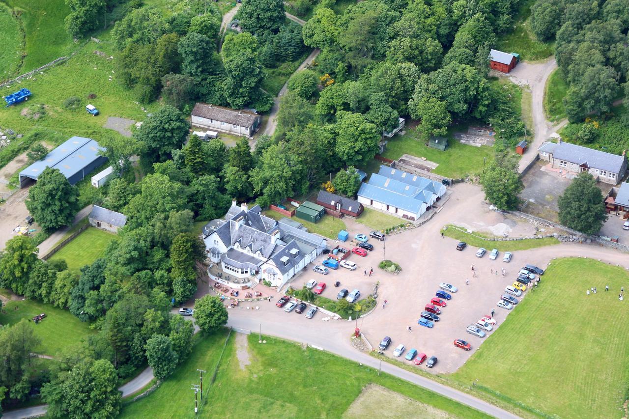 Glen Clova Hotel & Luxury Lodges Millton of Clova Eksteriør bilde