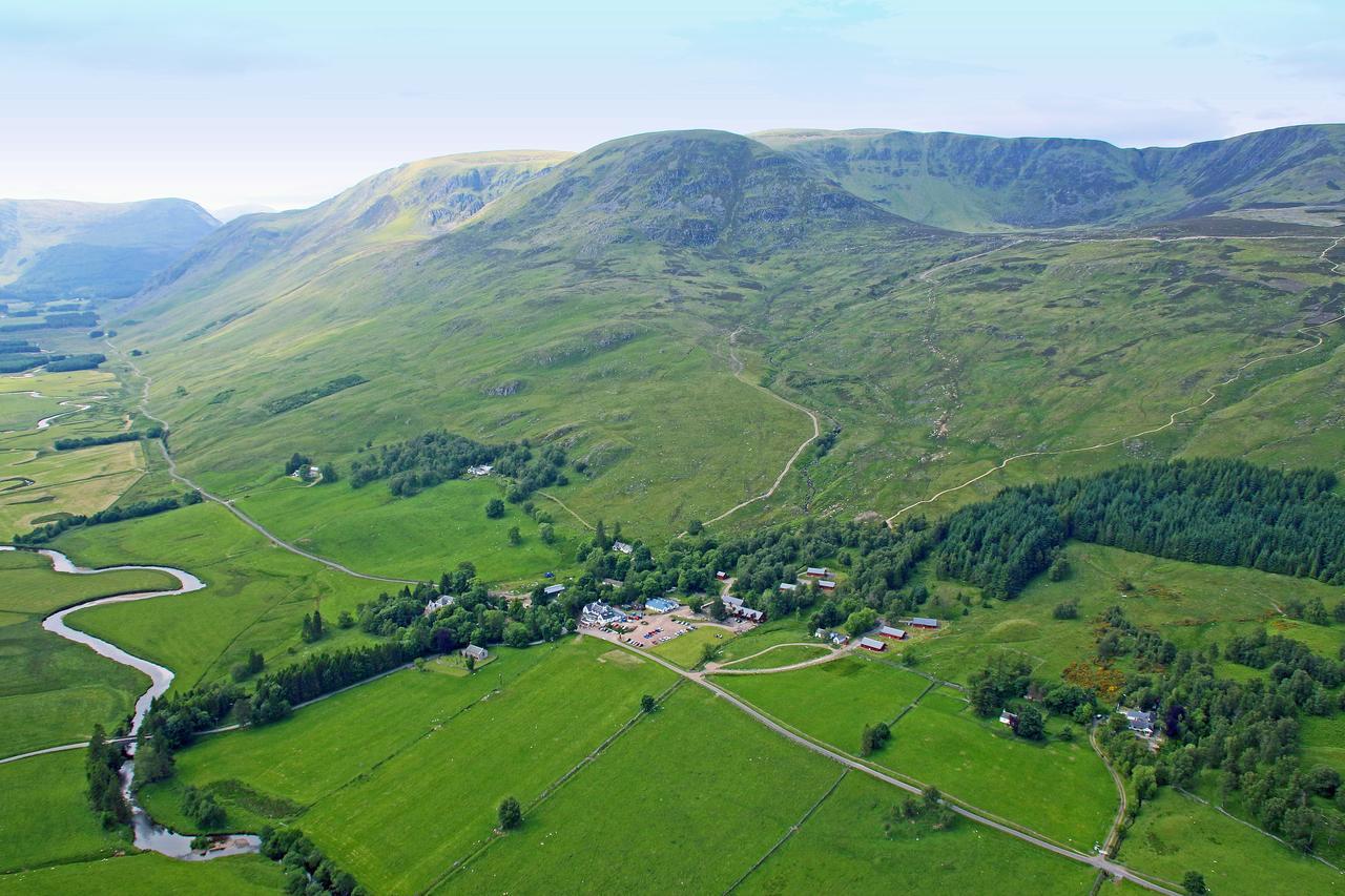Glen Clova Hotel & Luxury Lodges Millton of Clova Eksteriør bilde