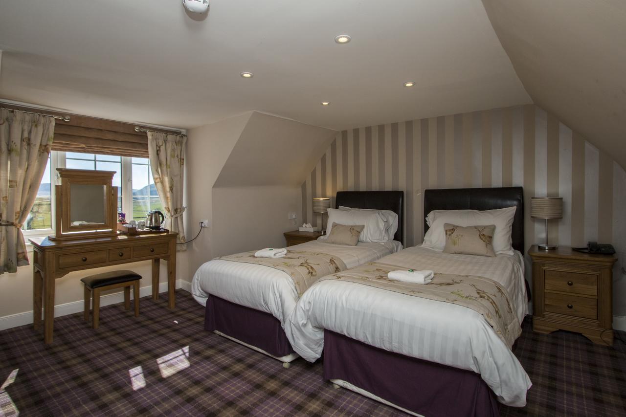 Glen Clova Hotel & Luxury Lodges Millton of Clova Eksteriør bilde