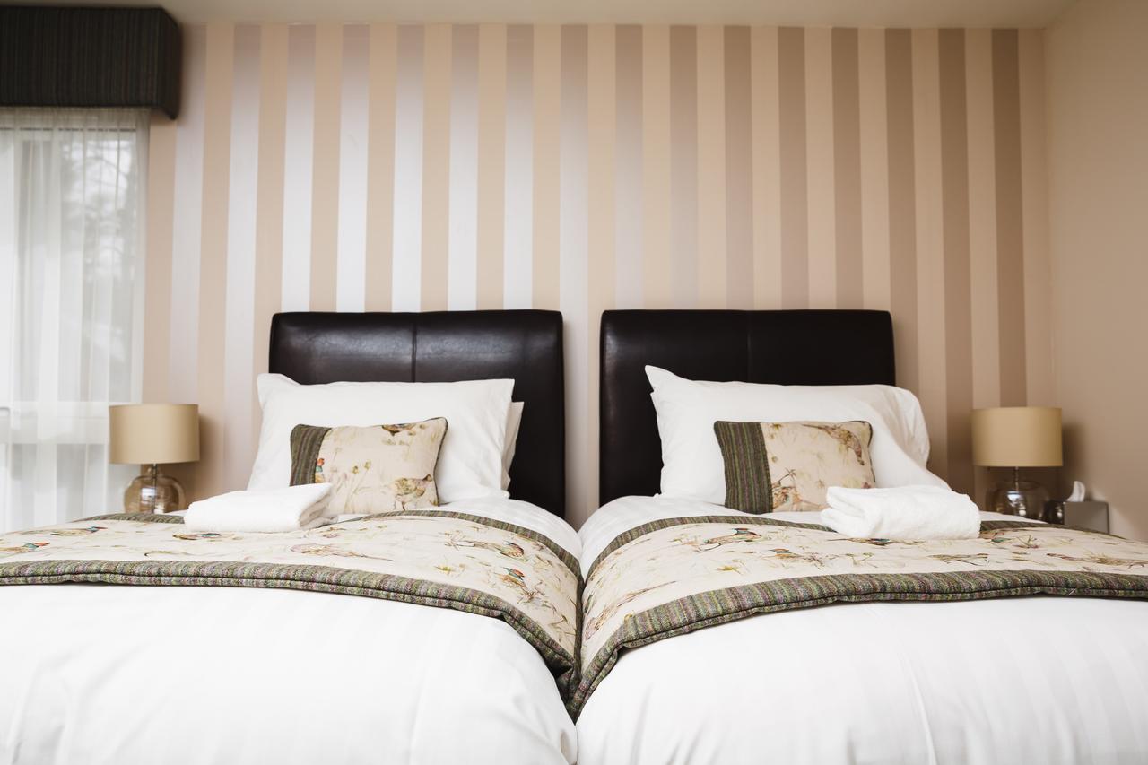 Glen Clova Hotel & Luxury Lodges Millton of Clova Eksteriør bilde
